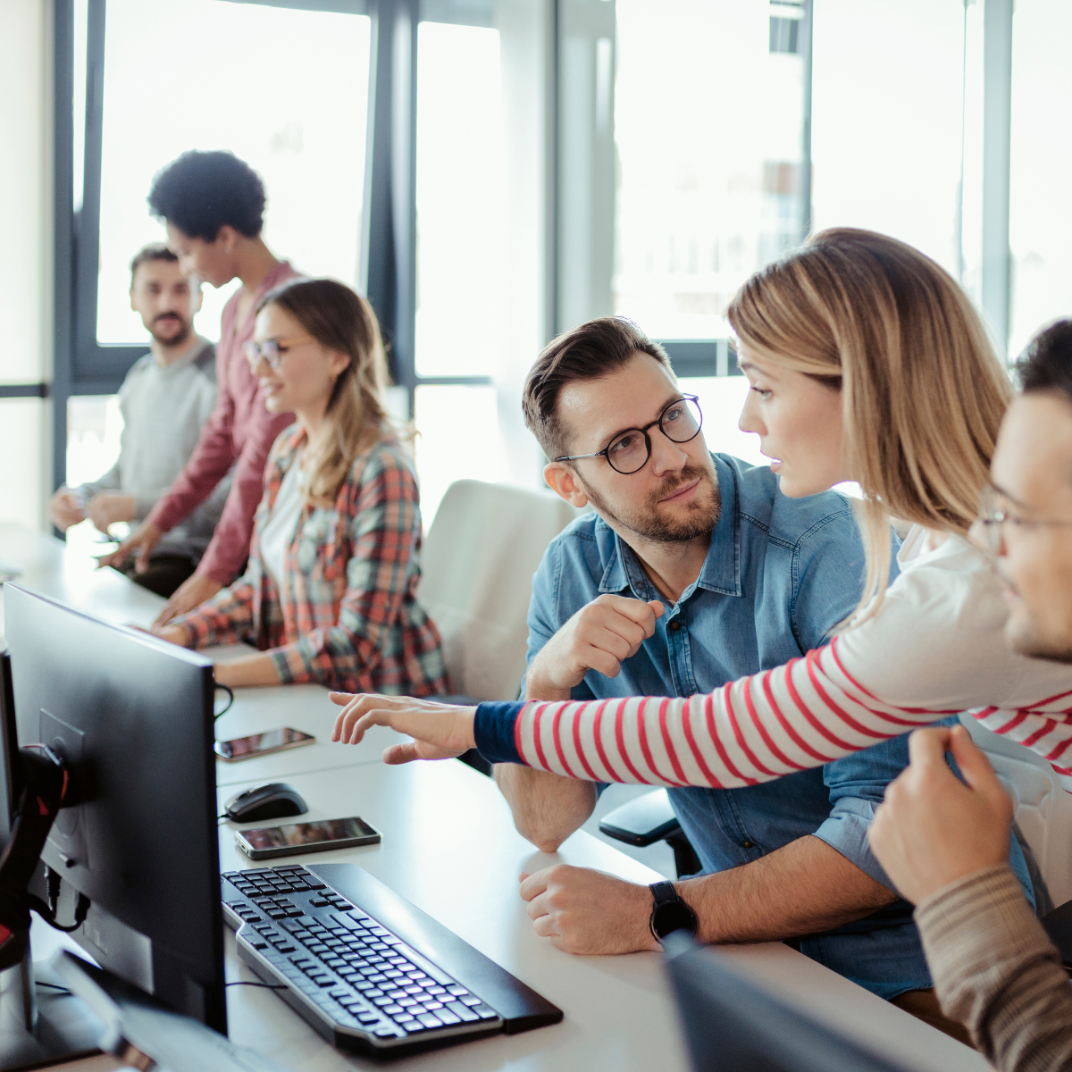 Freelancer IT vs etat – podatki, ZUS, ubezpieczenia i ryzyko zawodowe